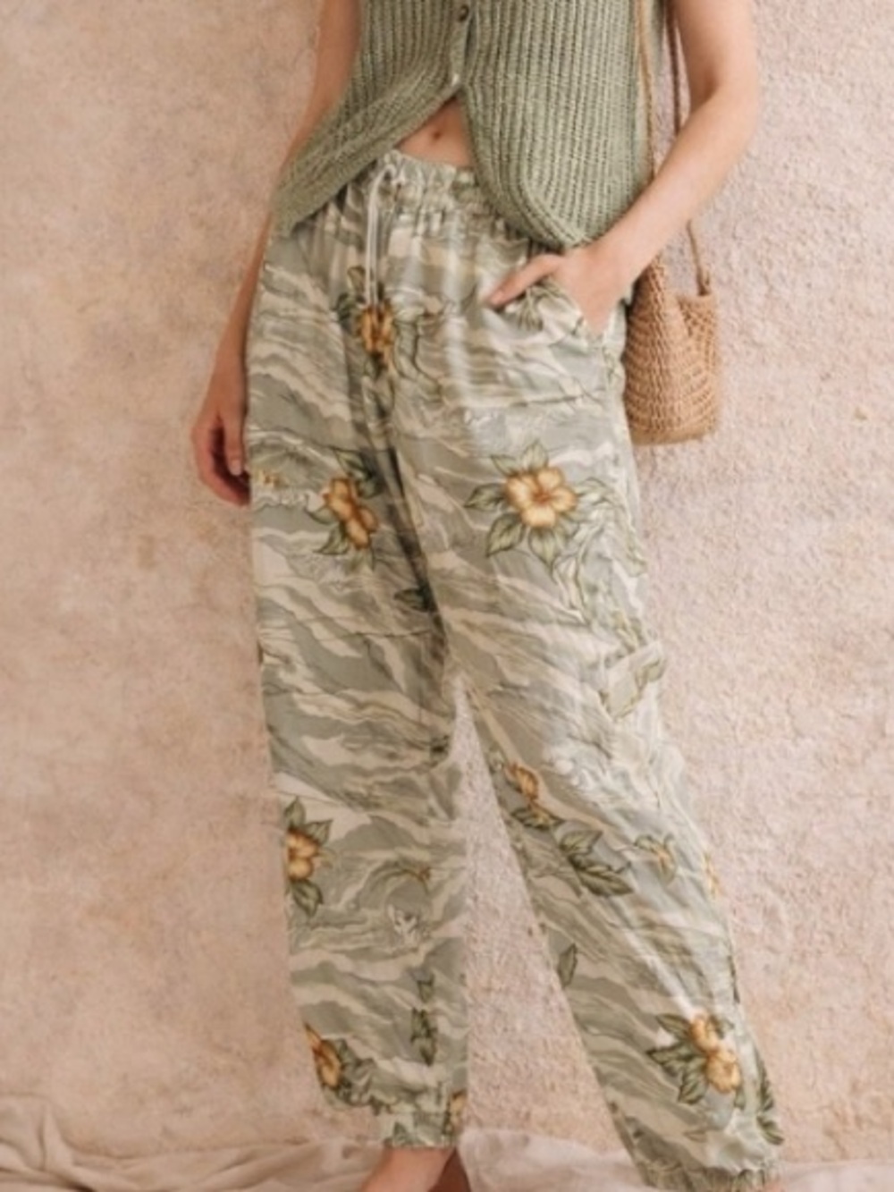 Rare Big Dog Rayon Lounge Pants - Tropical Scenic Dog Print - Y2K Era Sz Small